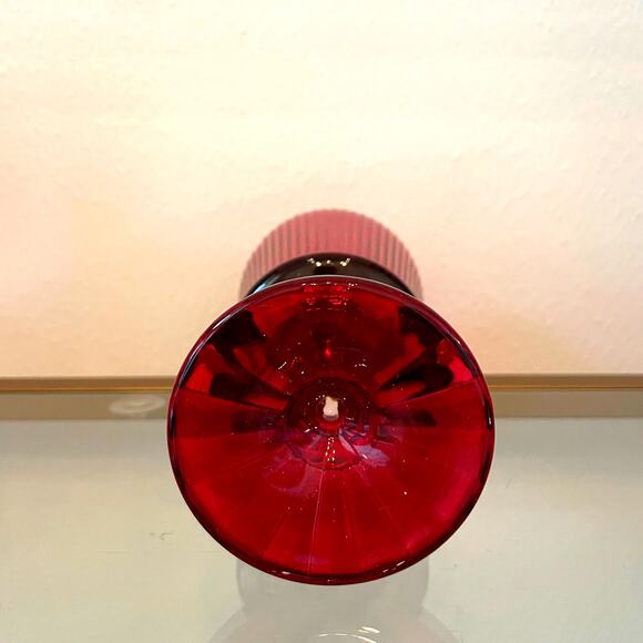 Set of 4 Ruby Red Water Goblets 8in Holiday Wine Glasses NEW - Picture 5 of 10